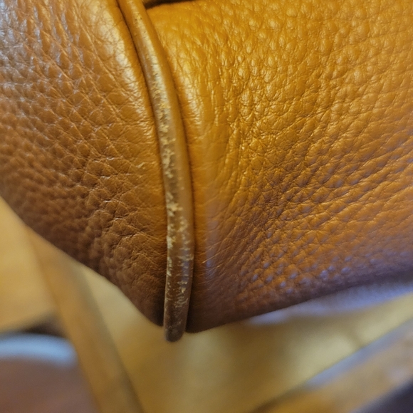 Authentic MK with matching wallet - Picture 6 of 6